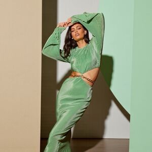 Runaway The Label (RNWY) Green Cut-Out Maxi Dress. Long Sleeve Sz M.